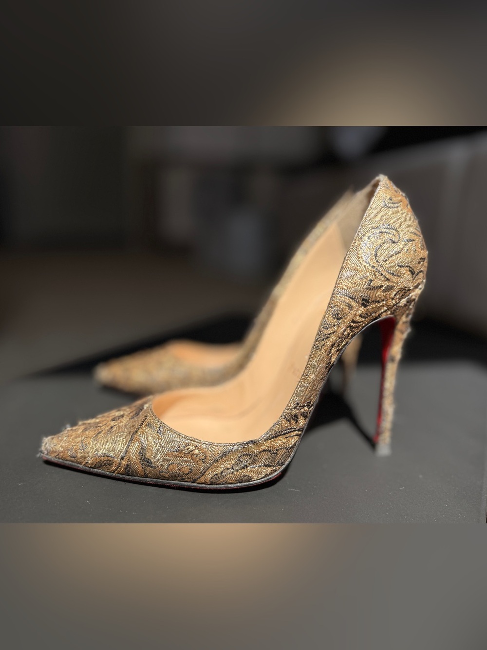 Christian Louboutin Pumps - Picture 4 of 10